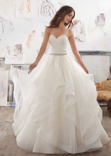 Crée ta robe de mariée : la forme 1
