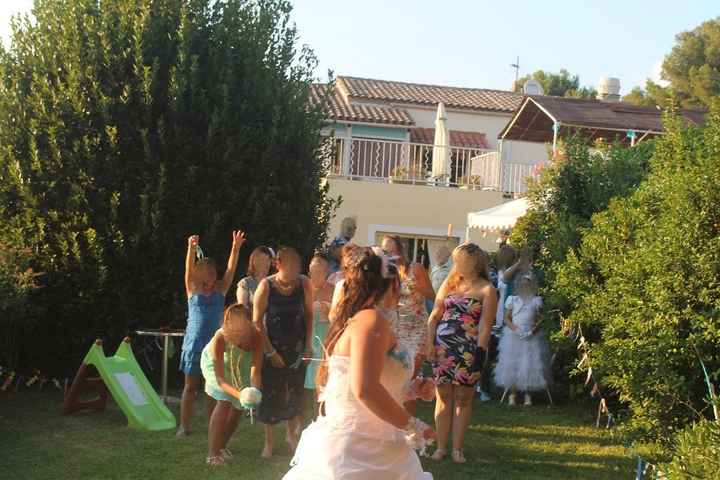 Bouquet rattrapé par...