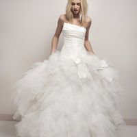 voila une robe qui me plait beaucoup