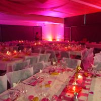 Notre salle, décorée et illuminée