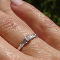 Et vous à quoi ressemble votre bague de fiançailles ? - 1