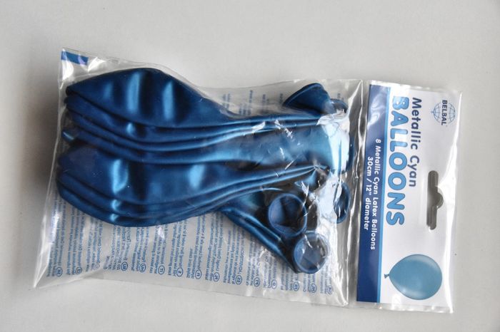 ballons bleu métallique neufs 30cm (8)