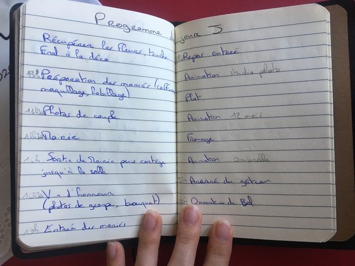 Carnet Guide du  Super Témoin - 12