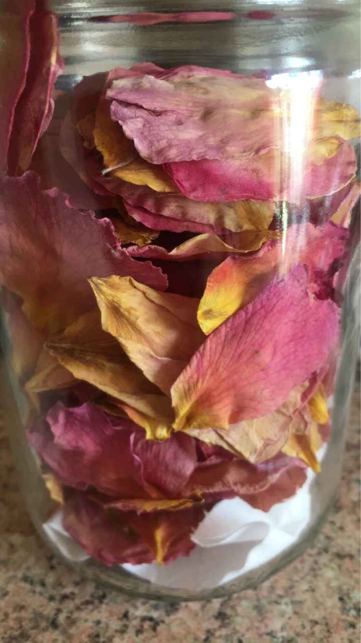 Roses (eau et pétales), diy et Zéro déchets - 1