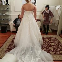 Ma robe de mariée  avec mon essai  coiffure et maquillage  vois en penser koi les futures - 2