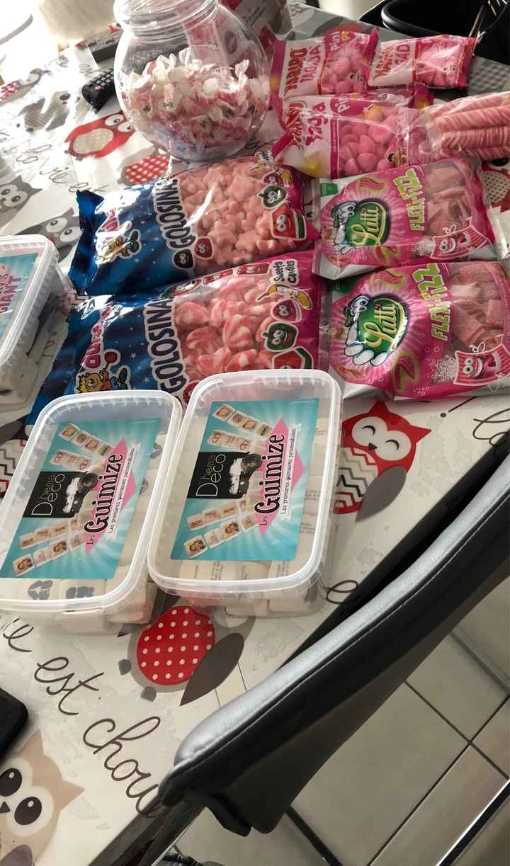 Bonbon candy bar - 1