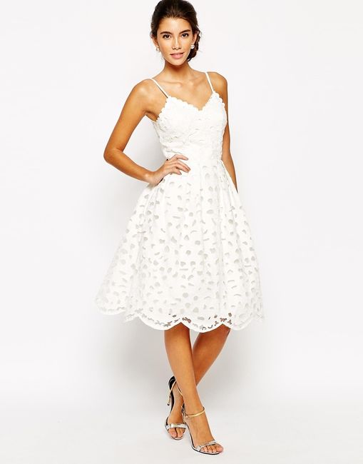 Robe Chi Chi London 