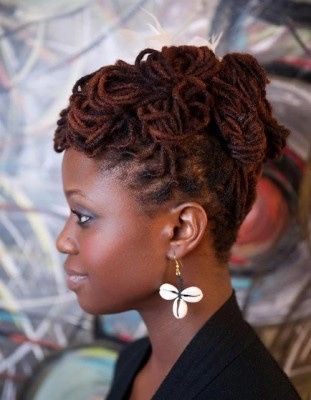 chignon haut locksé