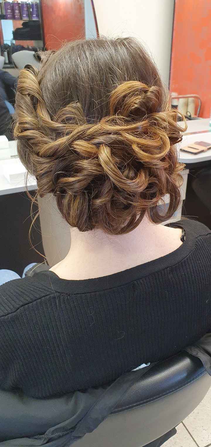 Coiffeuse Sud Rennes 35 - 1