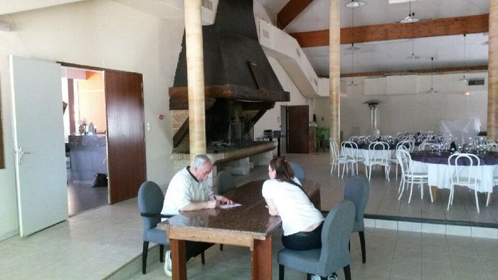 Comment trouvez vous ma salle de restaurent ? - 4