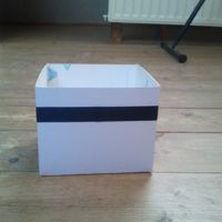 Boîte avec nos initiales