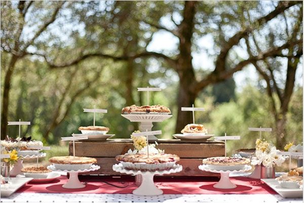idée pour bar à sirops et petits gateaux