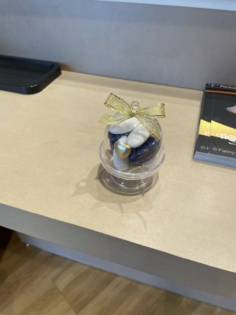 Dragées et contenants 2