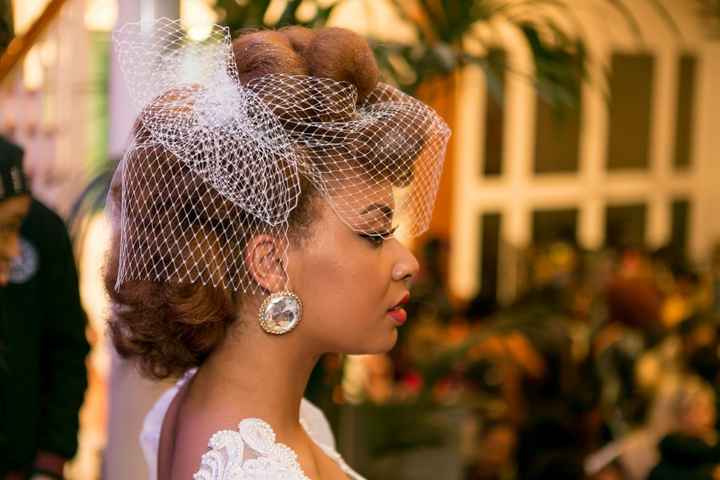 idÃ©e coiffure afro chignon 