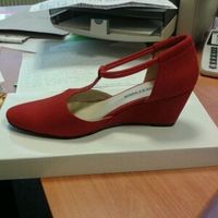 Chaussure de mariée de profil