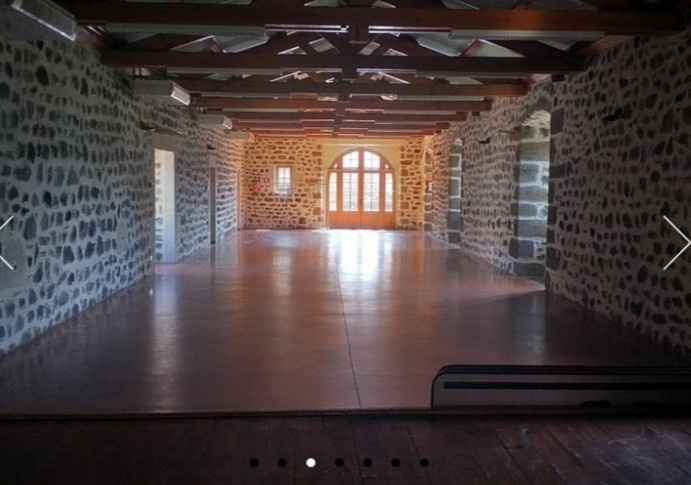 Salle communale - 1
