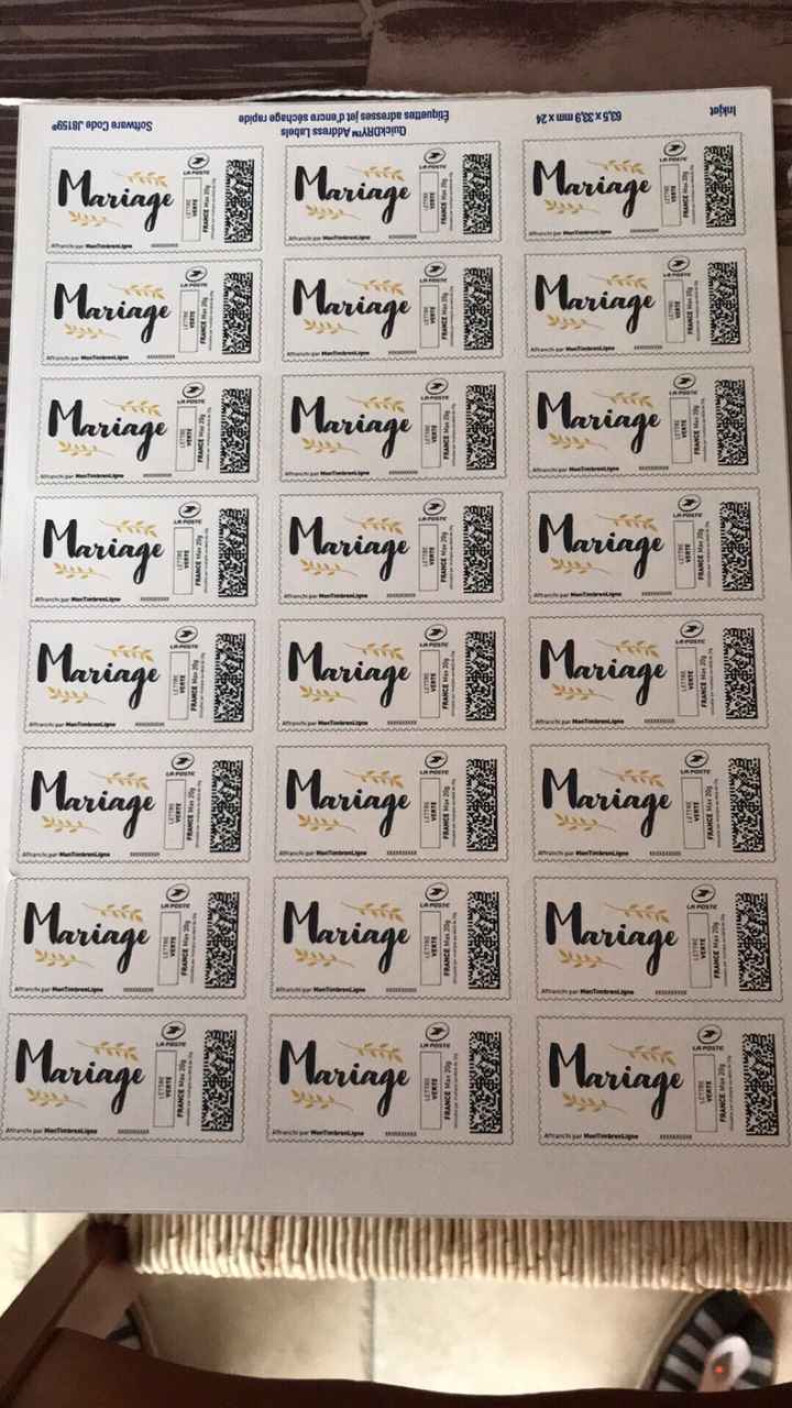 Faux timbre, Vrai illusion - 1