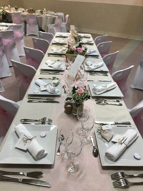 Chemin de table rose - 1