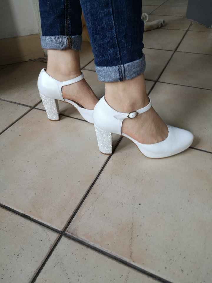 La robe ok mais les chaussures ??? 🤔 - 1