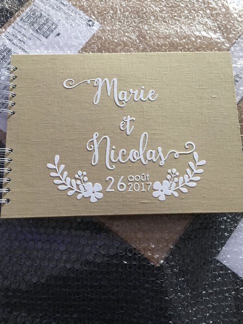 Livre d'or,  il est arrivé ! - 1