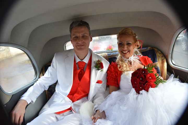 Départ pour la Mairie.