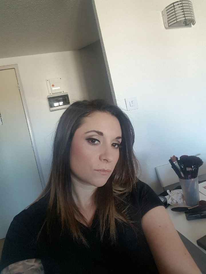 Mon essaie maquillage 😊 - 1