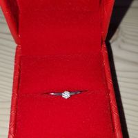 Ta bague de fiançailles sur le Pinterest de Mariages.net ça t'intéresse ? ❤️ - 1