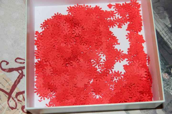 Confettis fleurs