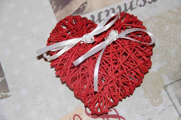 Coussin coeur rouge et blanc