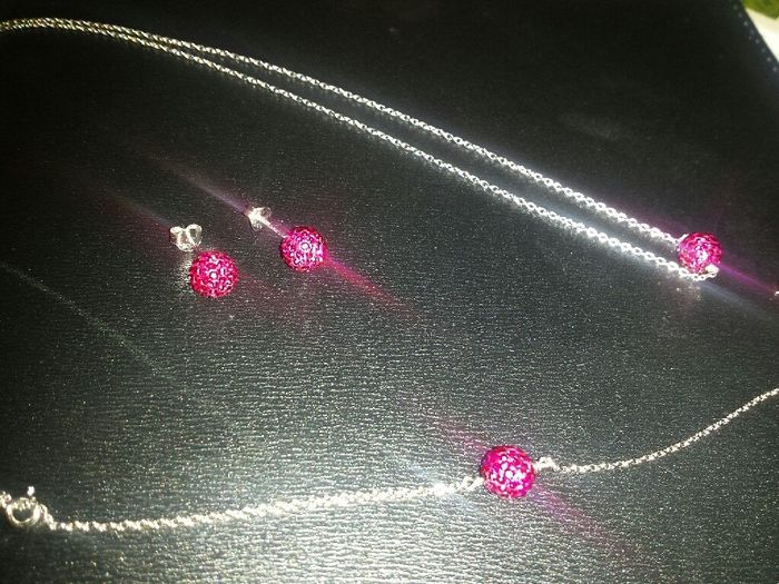 Montrez moi vos boucles d'oreilles svp - 2