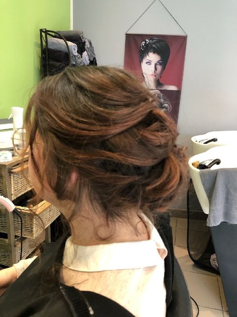 Essaie coiffure trop contente ! - 3