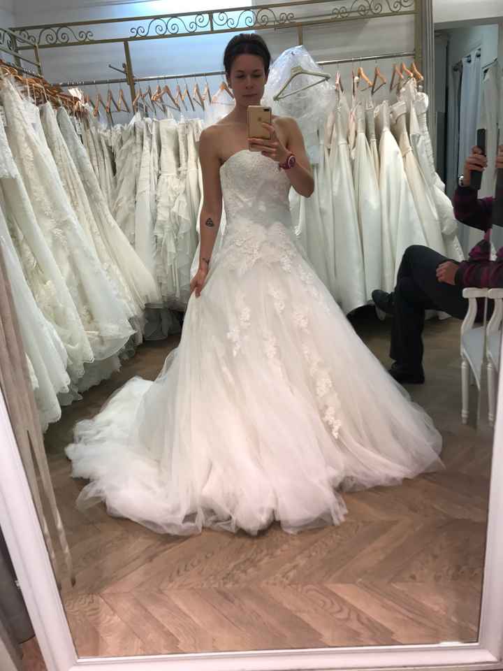  Montrez moi vos robes Princesse !! - 1