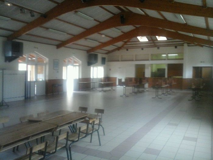 Salle et cour - 9