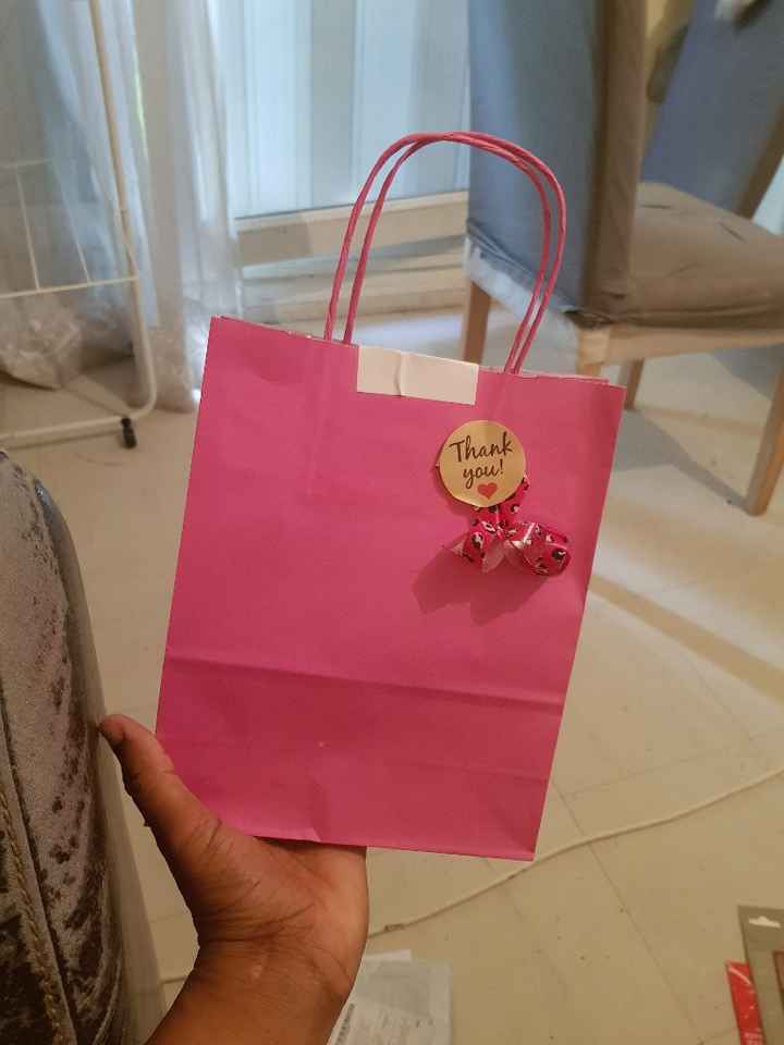 Cadeau invité  evjf - 1