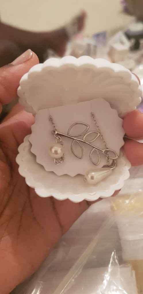 Plein de petit cadeau pour les invités - 2