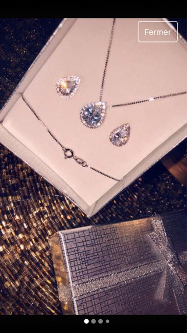 Montrez moi vos boucles d’oreilles 1