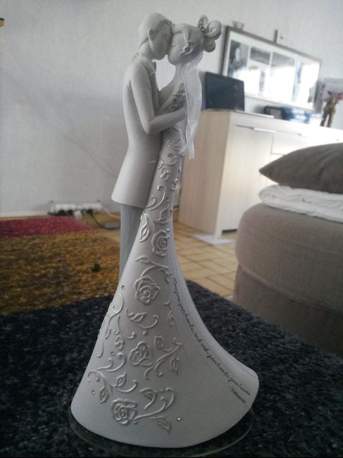 Notre cake topper - 1