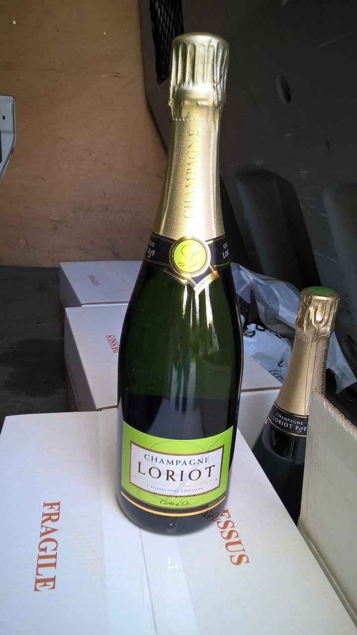 mon champagne LORIOT PERE ET FILS 