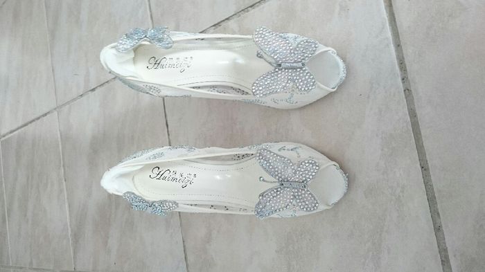 A vos chaussures !! Montrez-moi, vos jolis souliers - 1
