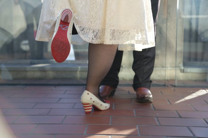 Sticker sous chaussures - 1