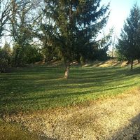 L'extérieur de la salle