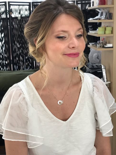 Essai coiffure maquillage validé ? - 1