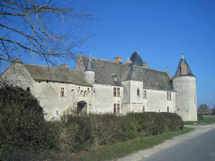 Chateau de Chémery