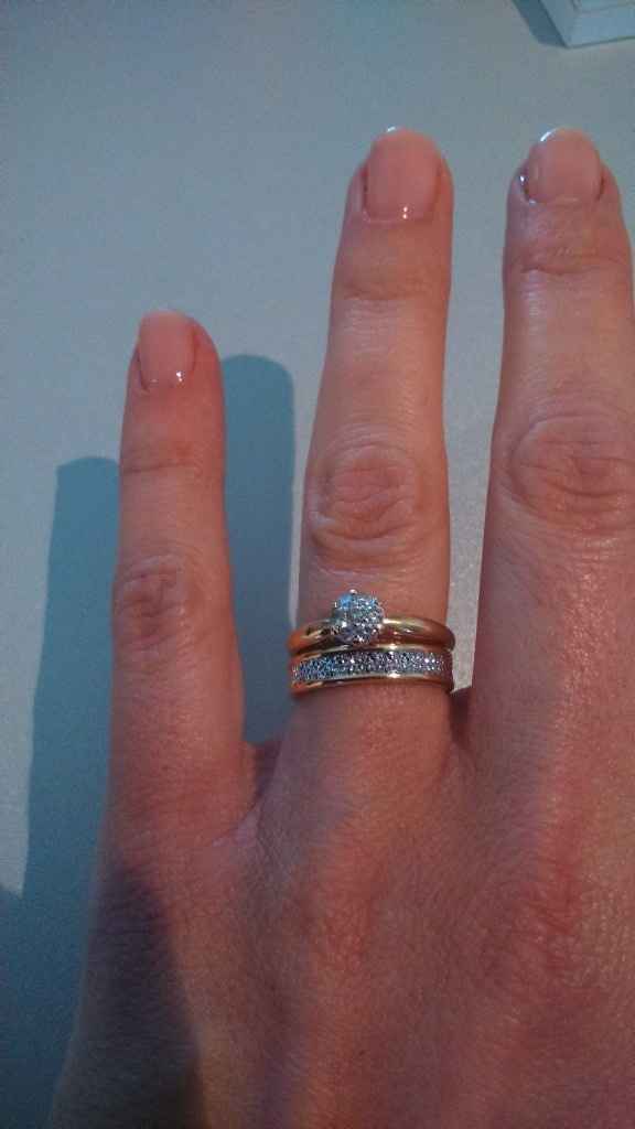 alliance assorti à la bague de fiançailles 