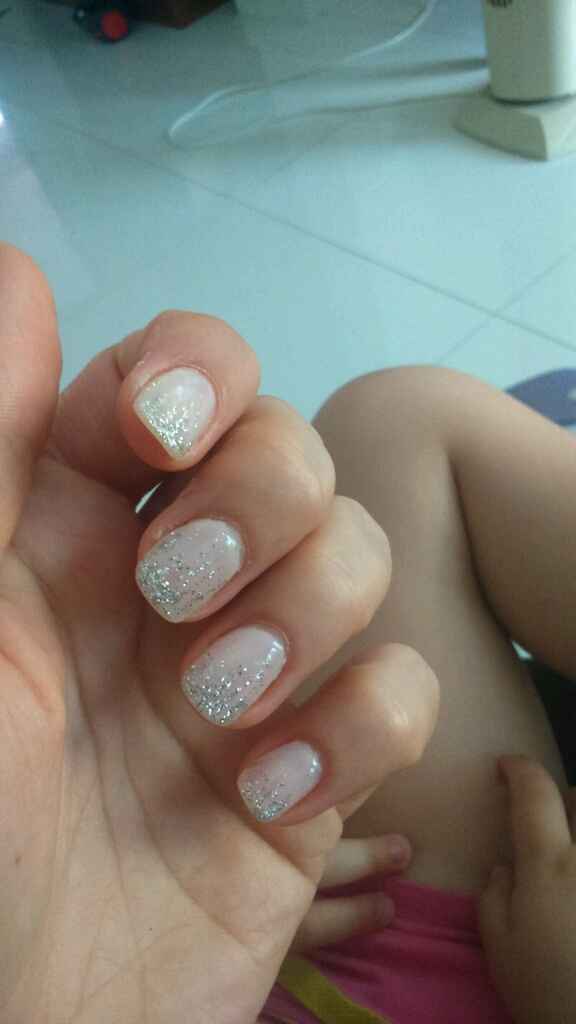 Vous et vos ongles ...  - 1