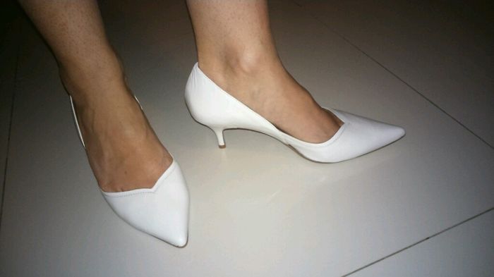 Besoin d'aide pour les chaussures! - 1