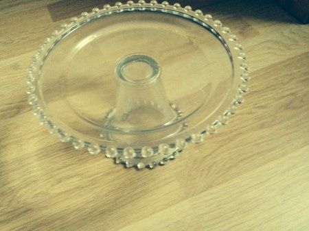 Serviteur en verre