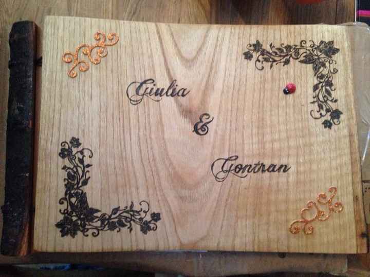 Notre livre d'or, on va le réveiller ! - 1