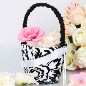 Nos paniers pour le cortège