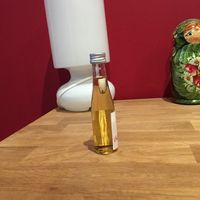 Cadeau invités : mignonnettes rhum - 1